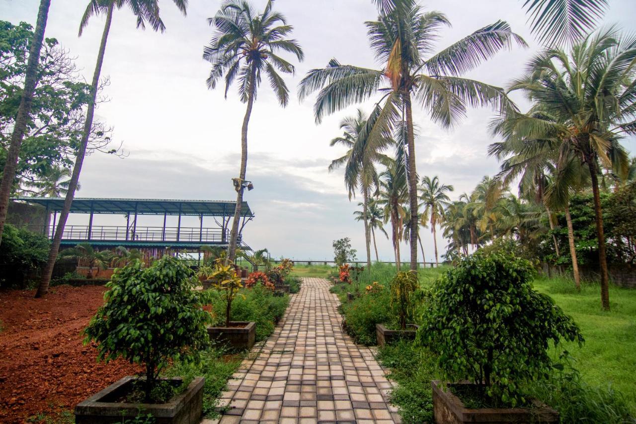 Meenkunnu Beach House By Village Resorts Каннур Экстерьер фото