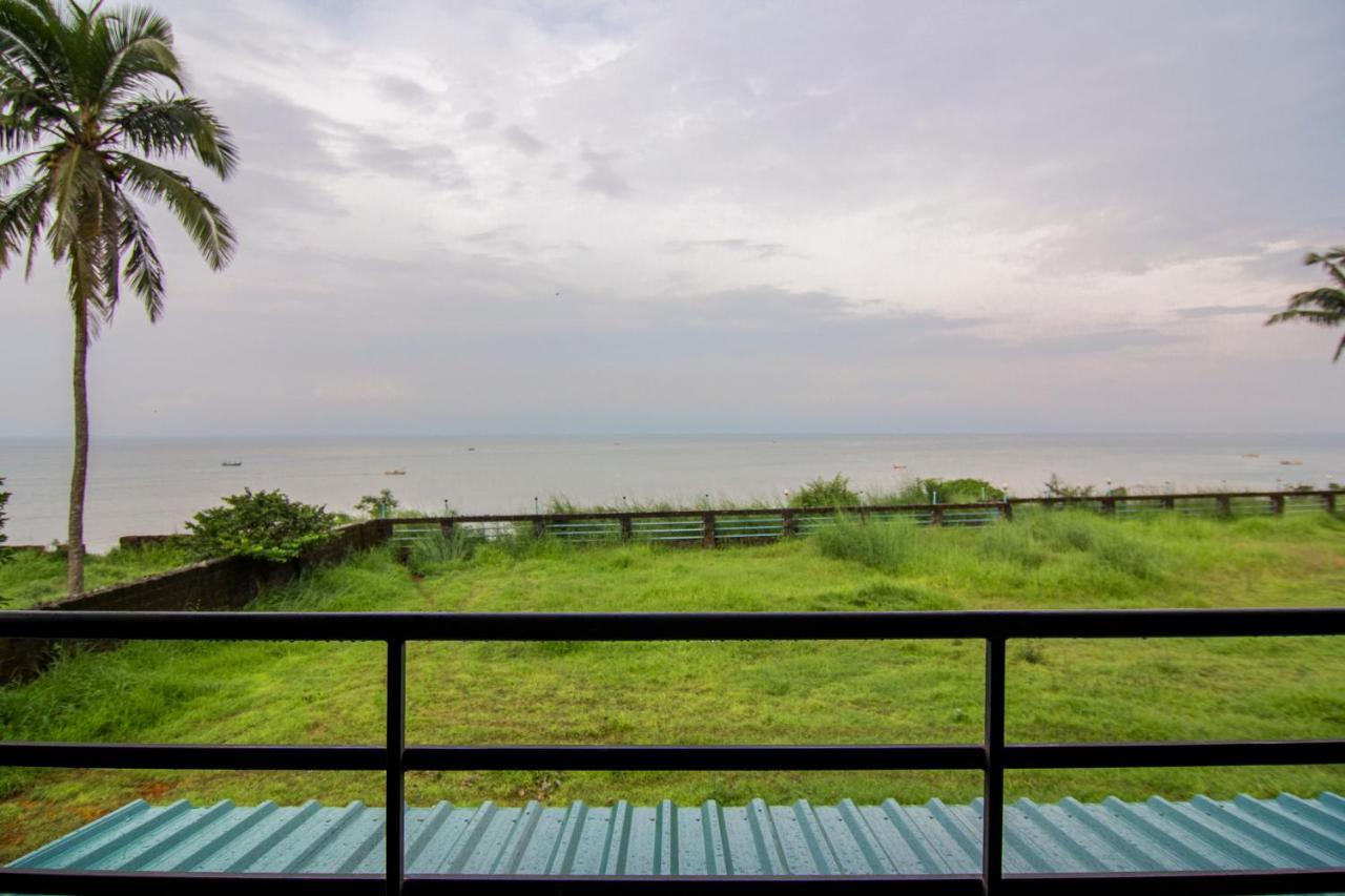 Meenkunnu Beach House By Village Resorts Каннур Экстерьер фото